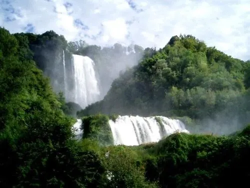 度假居 Casa In Umbria 特尔尼